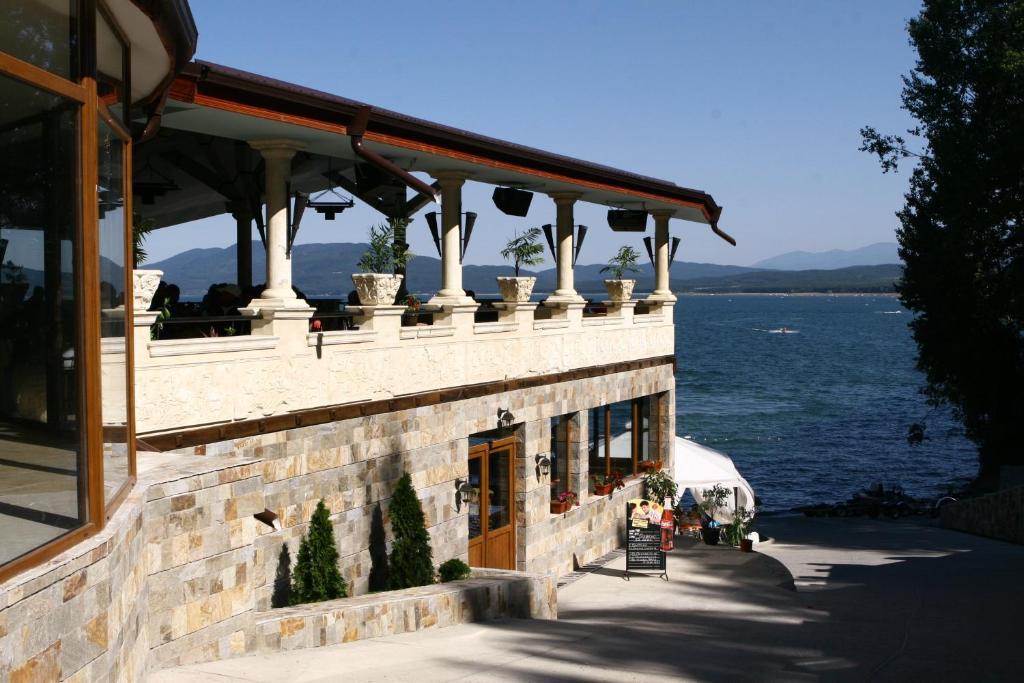 Kamelot Hotel Pasarel Zewnętrze zdjęcie